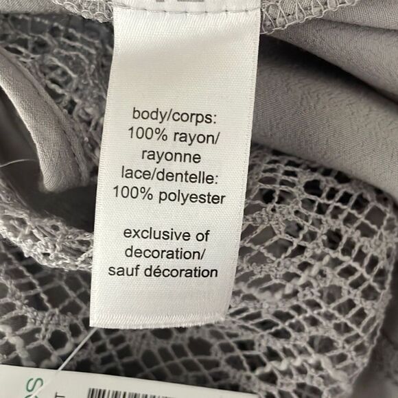 NEW $29 Boho Grey Embroidered Trim Shark Bite Long Line Tank Top sz S - Picture 9 of 10